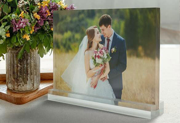 With Base Acrylic Block