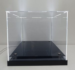 Custom Illuminated Acrylic Display Box