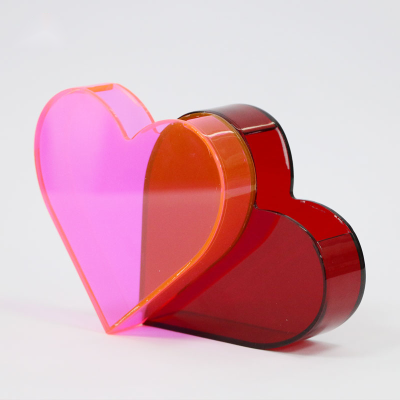 Acrylic Heart Vase - mahjcustom.com