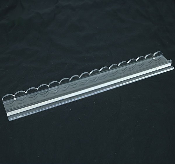 Scalloped clear acrylic mahjong rack and pusher